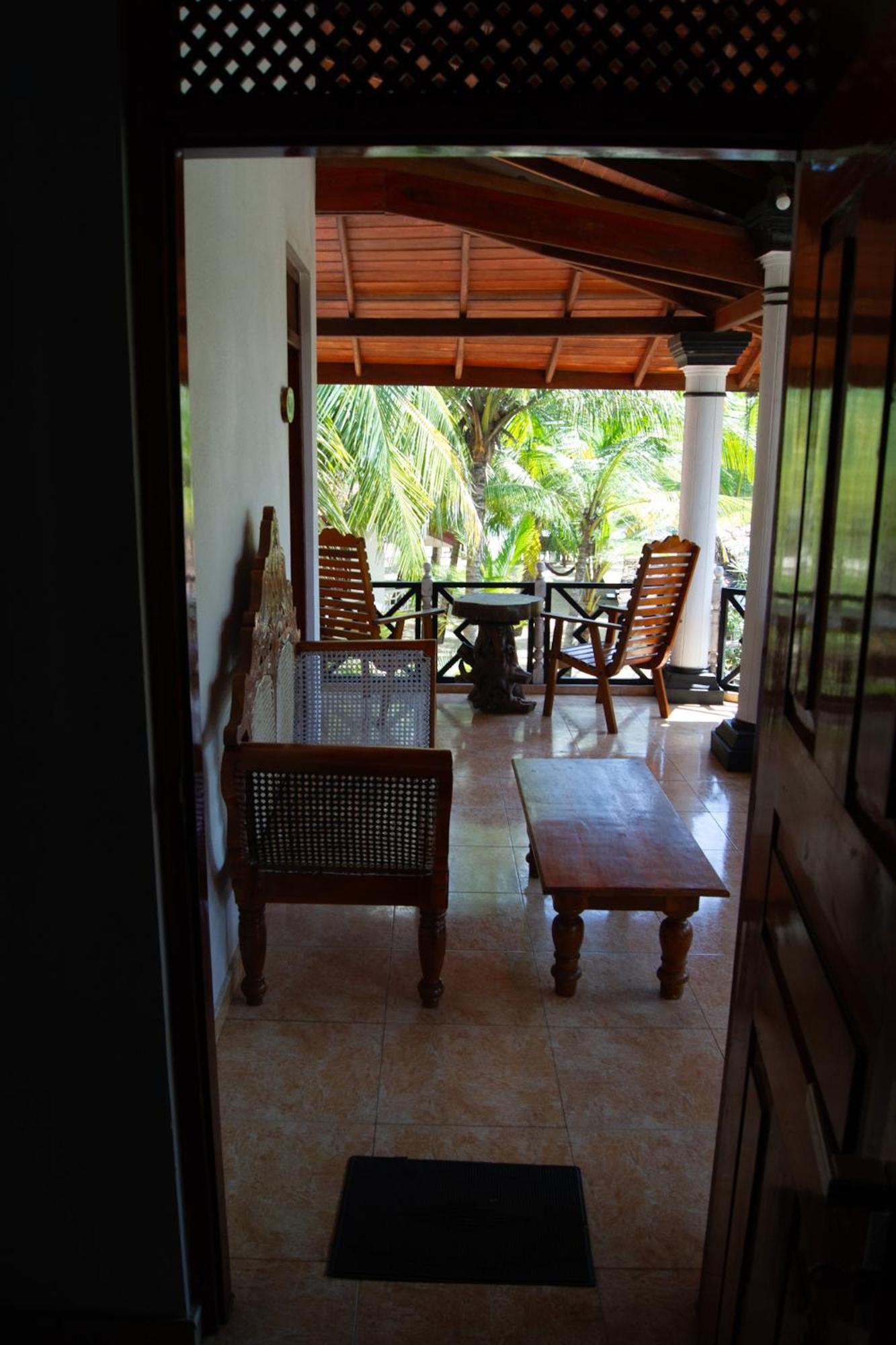 Ibisbird Beach Bungalow Tangalle Exterior photo